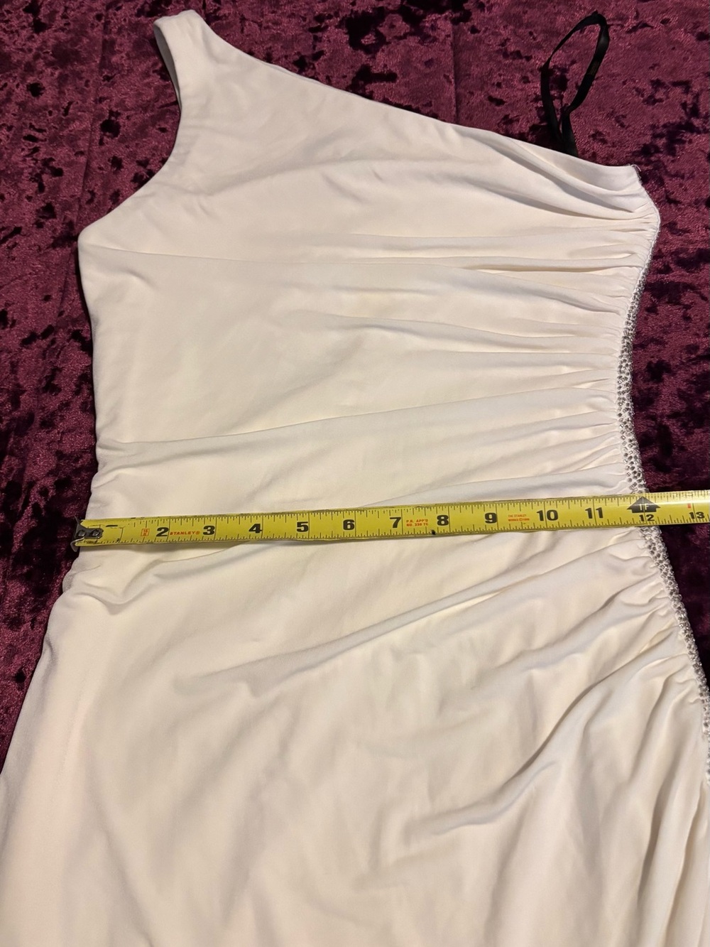 Laundry By Shelli Segal cream One-Shoulder Beaded Evening Gown - Picture 4 of 10